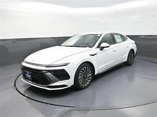 2025 Hyundai SONATA Hybrid SE
