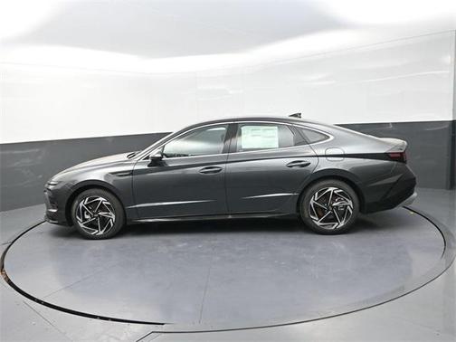 2026 Hyundai SONATA SEL