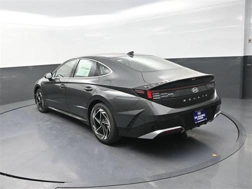 2026 Hyundai SONATA SEL