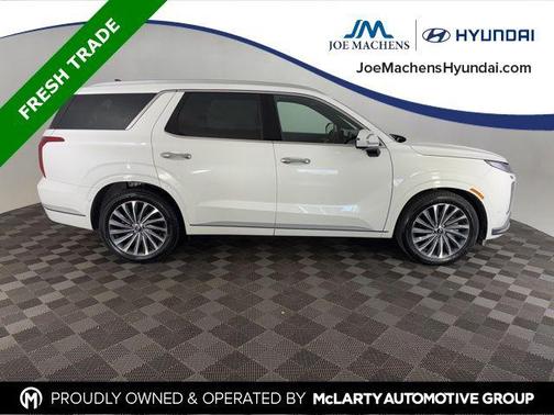 Hyper White 2024 Hyundai PALISADE Calligraphy