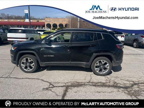 Diamond Black Crystal Pearlcoat 2018 Jeep Compass Limited