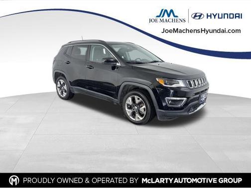 Diamond Black Crystal Pearlcoat 2018 Jeep Compass Limited