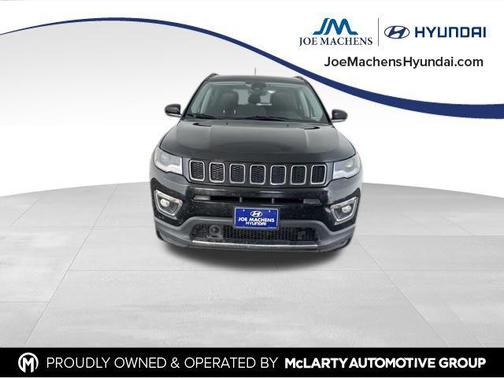 Diamond Black Crystal Pearlcoat 2018 Jeep Compass Limited