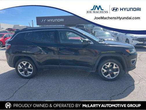 Diamond Black Crystal Pearlcoat 2018 Jeep Compass Limited