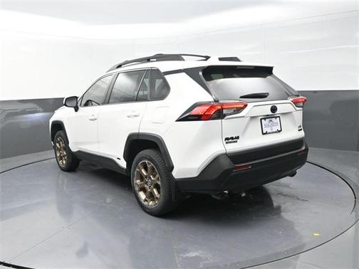 2023 Toyota RAV4 Hybrid Woodland Edition