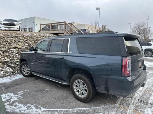 2019 GMC Yukon XL SLT