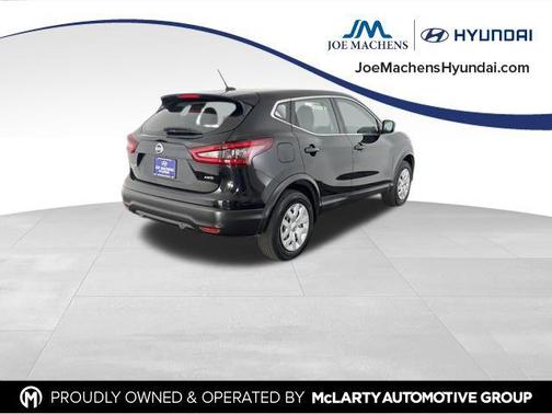 Magnetic Black Pearl 2020 Nissan Rogue Sport S