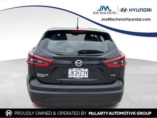 Magnetic Black Pearl 2020 Nissan Rogue Sport S