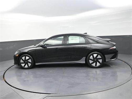 2025 Hyundai IONIQ 6 SE