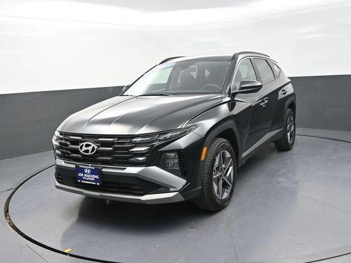 Phantom Black 2026 Hyundai TUCSON SEL