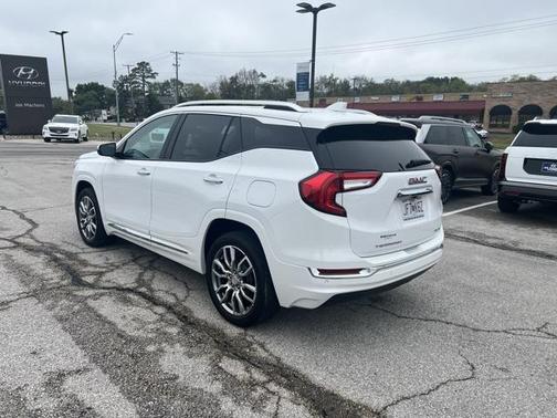 2023 GMC Terrain Denali
