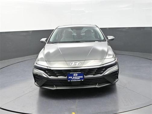2025 Hyundai ELANTRA HEV Limited