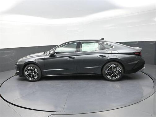 2026 Hyundai SONATA SEL