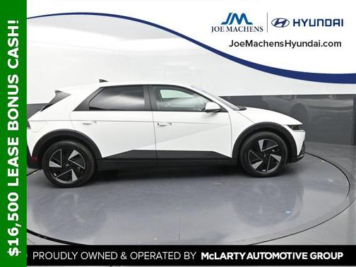 2025 Hyundai IONIQ 5 SE