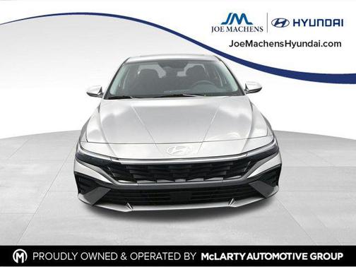 Fluid Metal 2025 Hyundai ELANTRA SEL