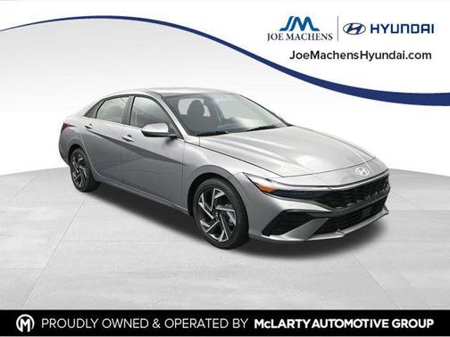 Fluid Metal 2025 Hyundai ELANTRA SEL