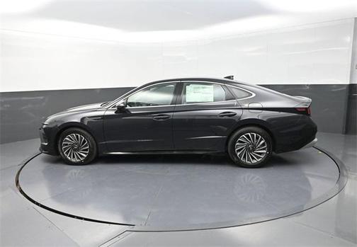 2025 Hyundai SONATA Hybrid SE