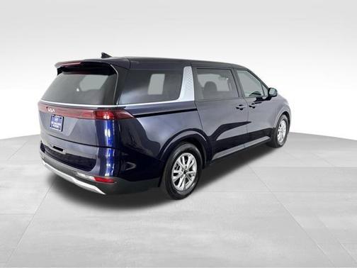 Deep Chroma Blue 2023 Kia Carnival LX