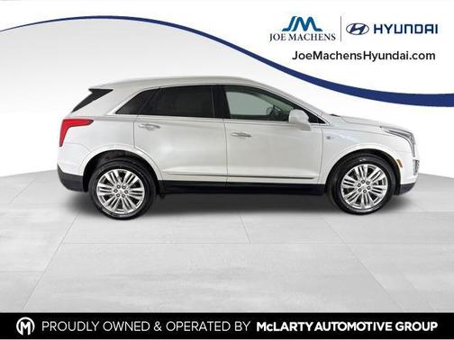 Crystal White Tricoat 2017 Cadillac XT5 Premium Luxury