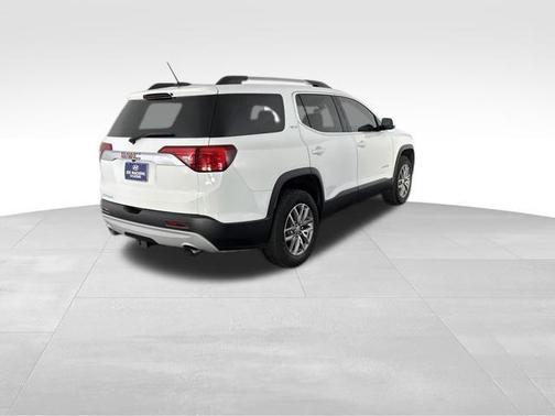 Summit White 2019 GMC Acadia SLE-2