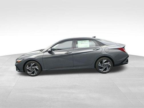 Ecotronic Gray 2026 Hyundai ELANTRA Limited
