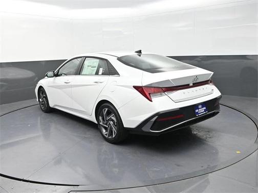 2025 Hyundai ELANTRA HEV Limited