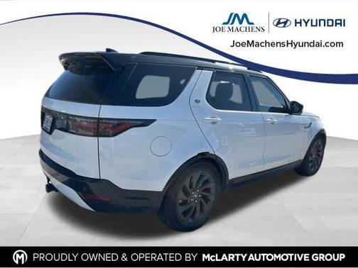 Fuji White 2023 Land Rover Discovery P360 S R-Dynamic