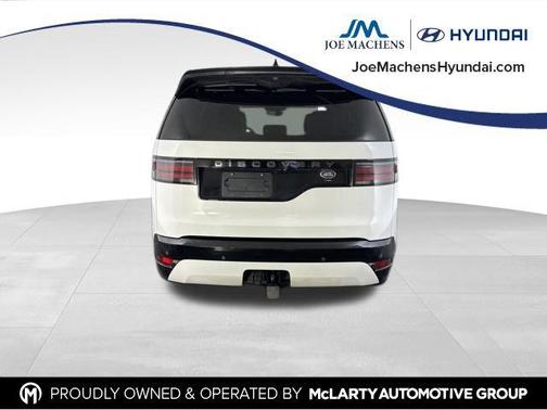 Fuji White 2023 Land Rover Discovery P360 S R-Dynamic