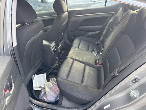 2017 Hyundai ELANTRA Value Edition