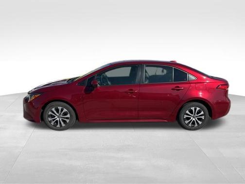 Ruby Flare Pearl 2022 Toyota Corolla Hybrid LE