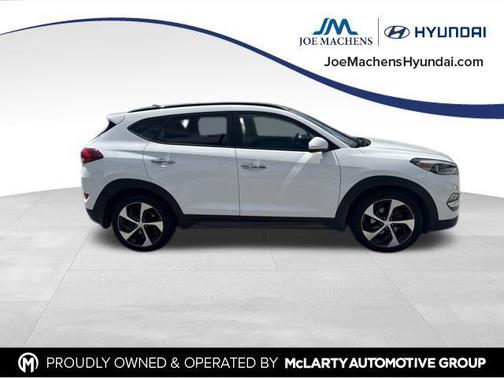 Winter White 2016 Hyundai TUCSON Limited