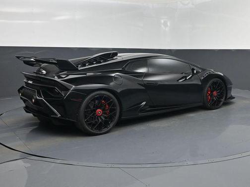 Nero Noctis Metallic 2022 Lamborghini Huracan STO Coupe
