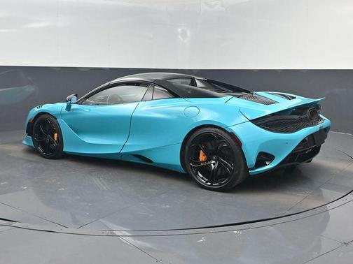 2024 McLaren 750S Spider