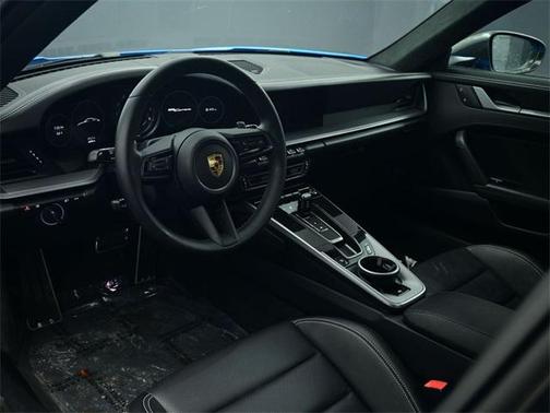 2022 Porsche 911 Carrera