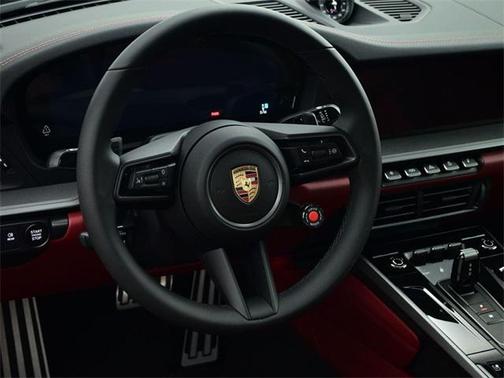 2025 Porsche 911 Carrera S