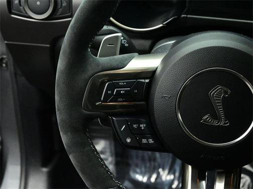 2021 Ford Shelby GT500 Base