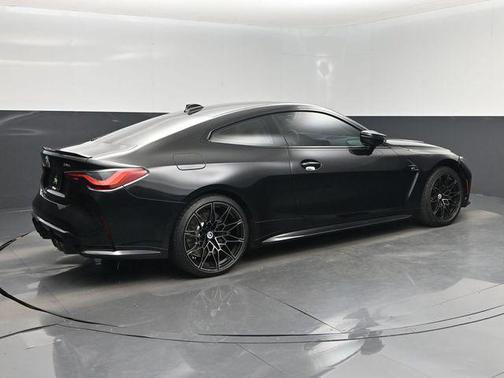 Black Sapphire Metallic 2022 BMW M4 Base