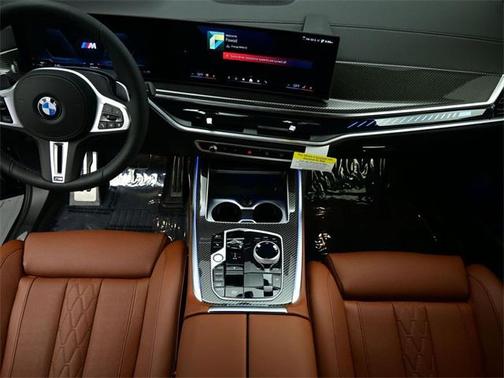 2026 BMW X7 M60i