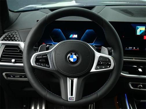 2026 BMW X7 M60i