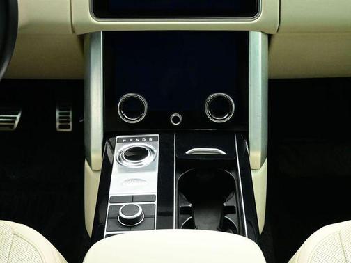 2022 Land Rover Range Rover P525 Westminster