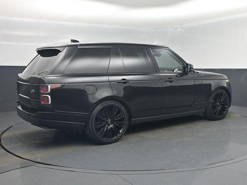2022 Land Rover Range Rover P525 Westminster
