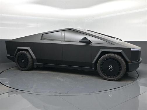 2024 Tesla Cybertruck Cyberbeast