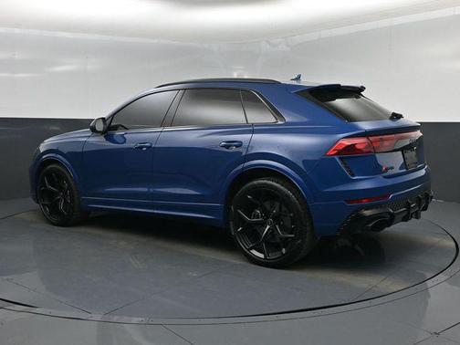 Ascari Blue Metallic 2025 Audi RS Q8 4.0T