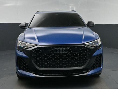 Ascari Blue Metallic 2025 Audi RS Q8 4.0T