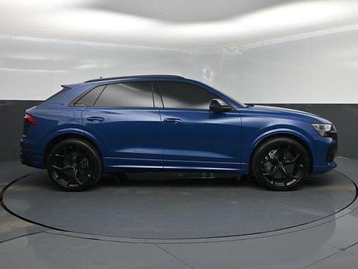 Ascari Blue Metallic 2025 Audi RS Q8 4.0T