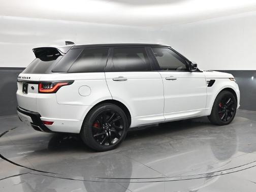 Fuji White 2018 Land Rover Range Rover Sport HSE Dynamic