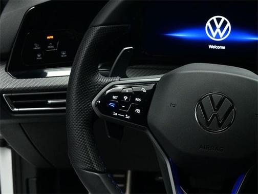 2024 Volkswagen Golf R 2.0T DSG