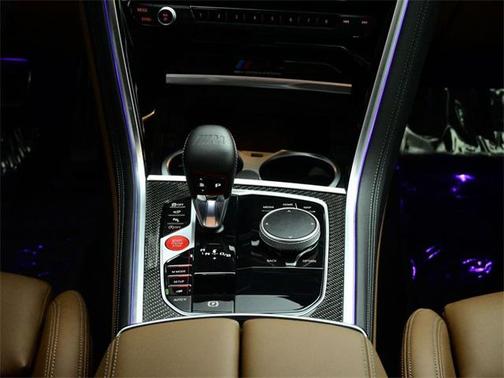 2025 BMW M8 Gran Coupe i