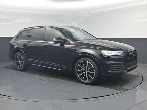 2021 Audi Q7 55 Premium Plus
