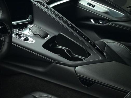 2022 Chevrolet Corvette Stingray w/2LT